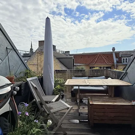 Apartmentincopenhagen 1712 コペンハーゲン